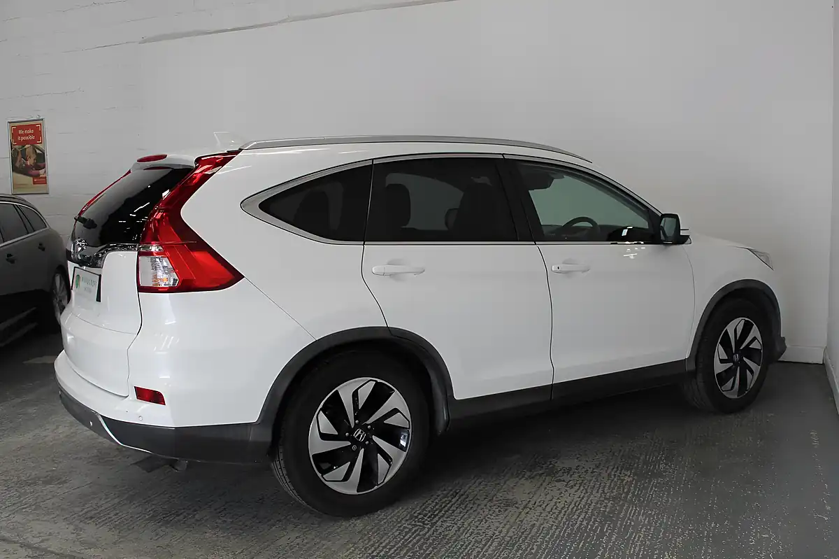 Used 2017 Honda Cr-V Sr White - Interior and Exterior details 8