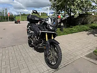 Used 2017 Honda Crf 1000 D-H Africa Twin Black - Interior and Exterior details 4