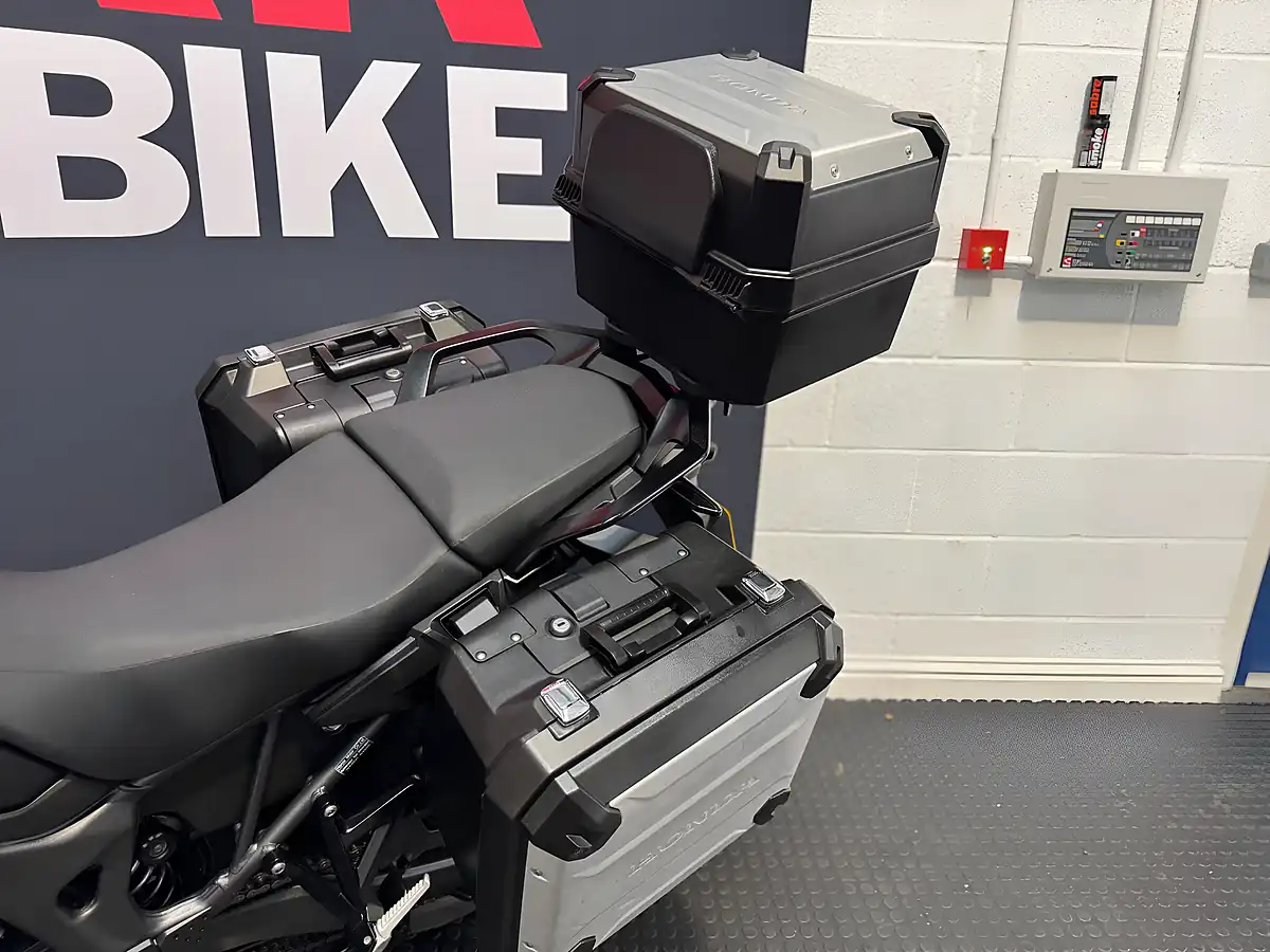 Used 2017 Honda CRF1000L Africa Twin - Interior and Exterior details 18