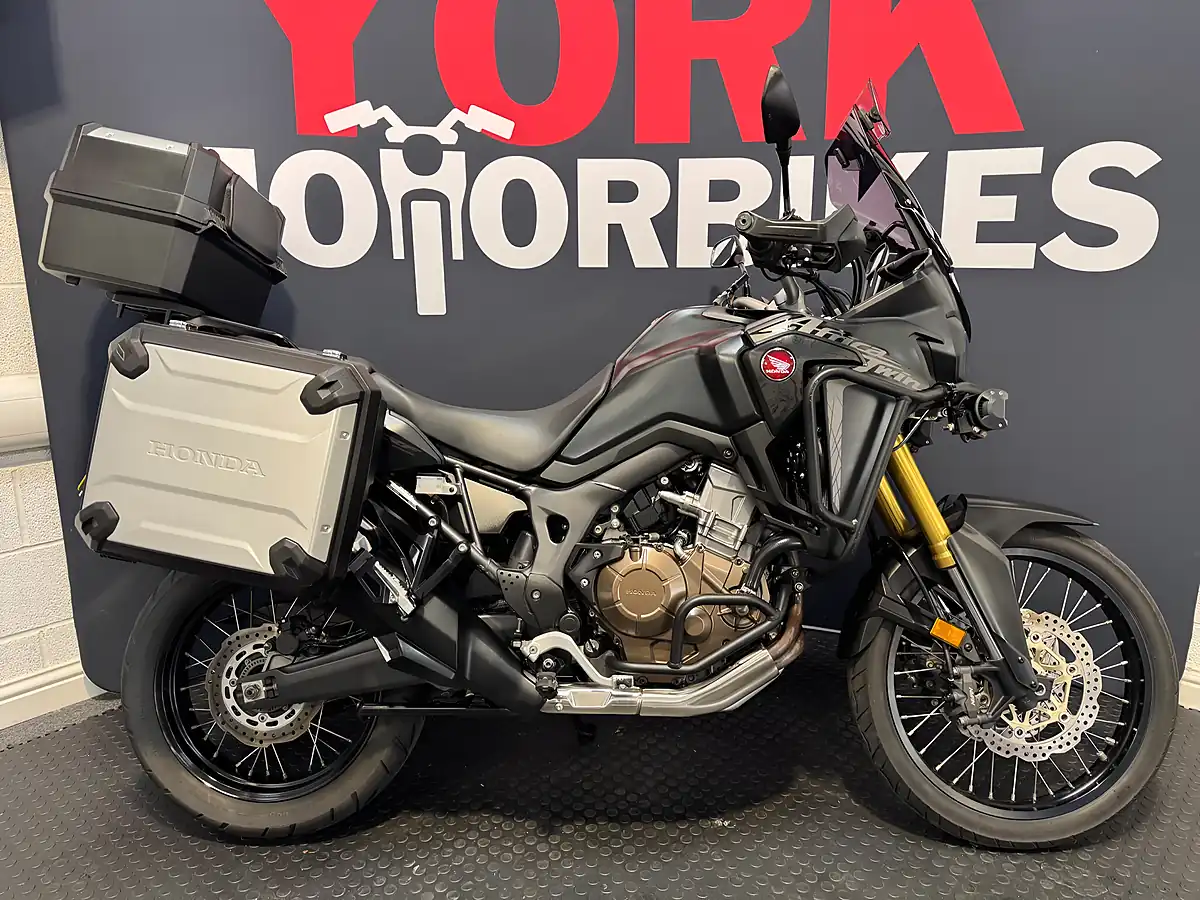 Used 2017 Honda CRF1000L Africa Twin - Interior and Exterior details 3