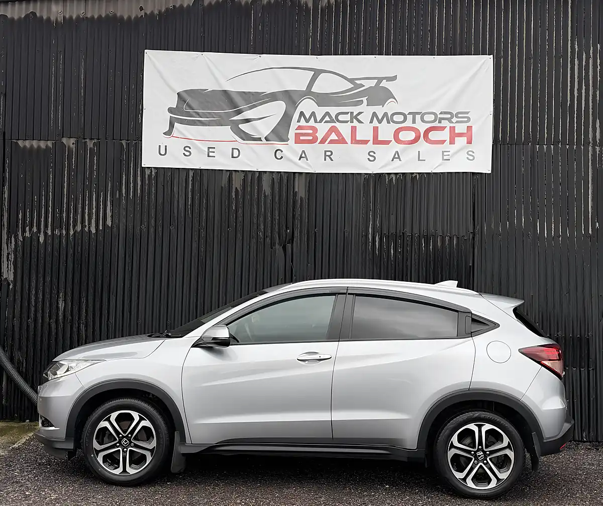 Used 2017 Honda Hr-V Ex Silver - Interior and Exterior details 8