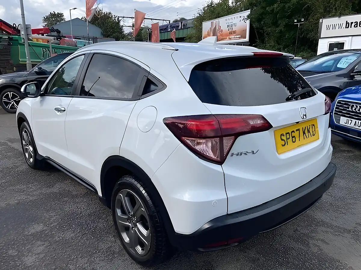 Used 2017 Honda Hr-V Ex White - Interior and Exterior details 4