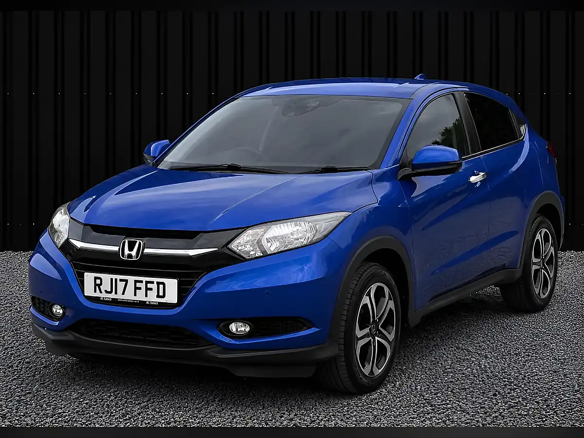 Used 2017 Honda Hr-V Se Navi Blue - Interior and Exterior details 6