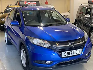 Used 2017 Honda Hr-V Se Navi Blue - Interior and Exterior details 4