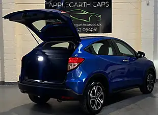 Used 2017 Honda Hr-V Se Navi Blue - Interior and Exterior details 4