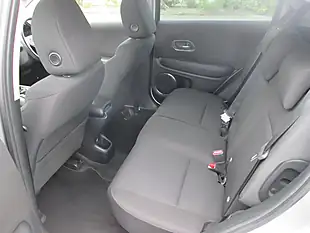 Used 2017 Honda Hr-V Se Navi Silver - Interior and Exterior details 10