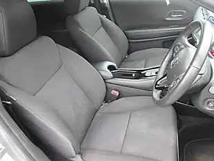 Used 2017 Honda Hr-V Se Navi Silver - Interior and Exterior details 6