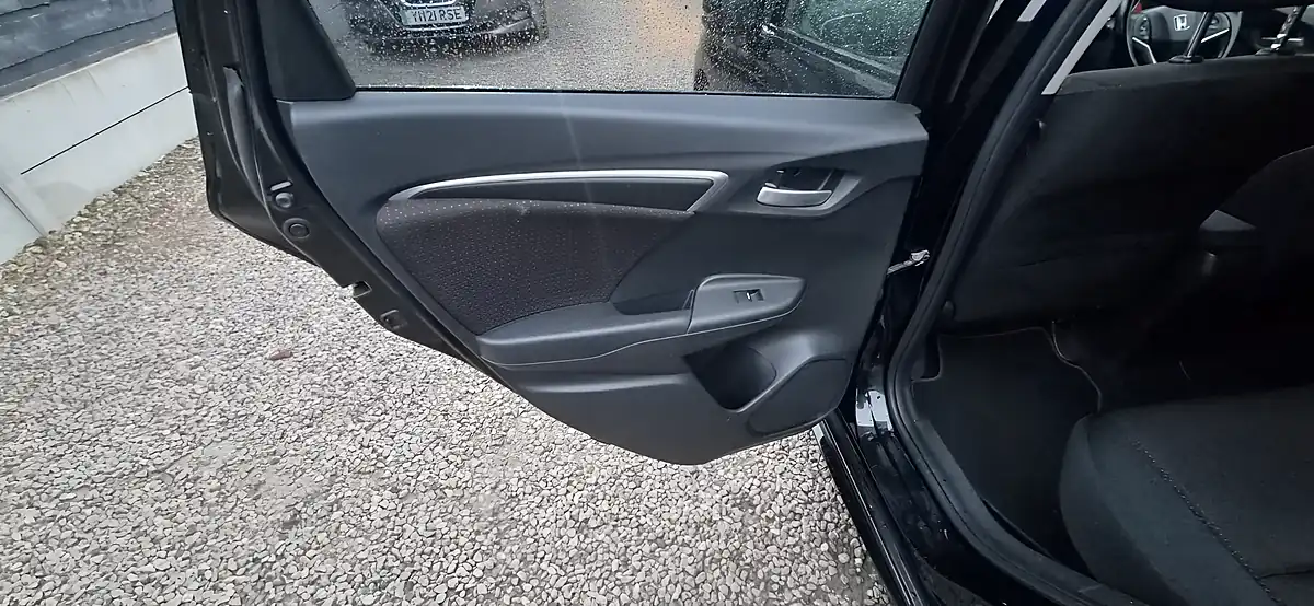Used 2017 Honda Jazz Ex Black - Interior and Exterior details 16