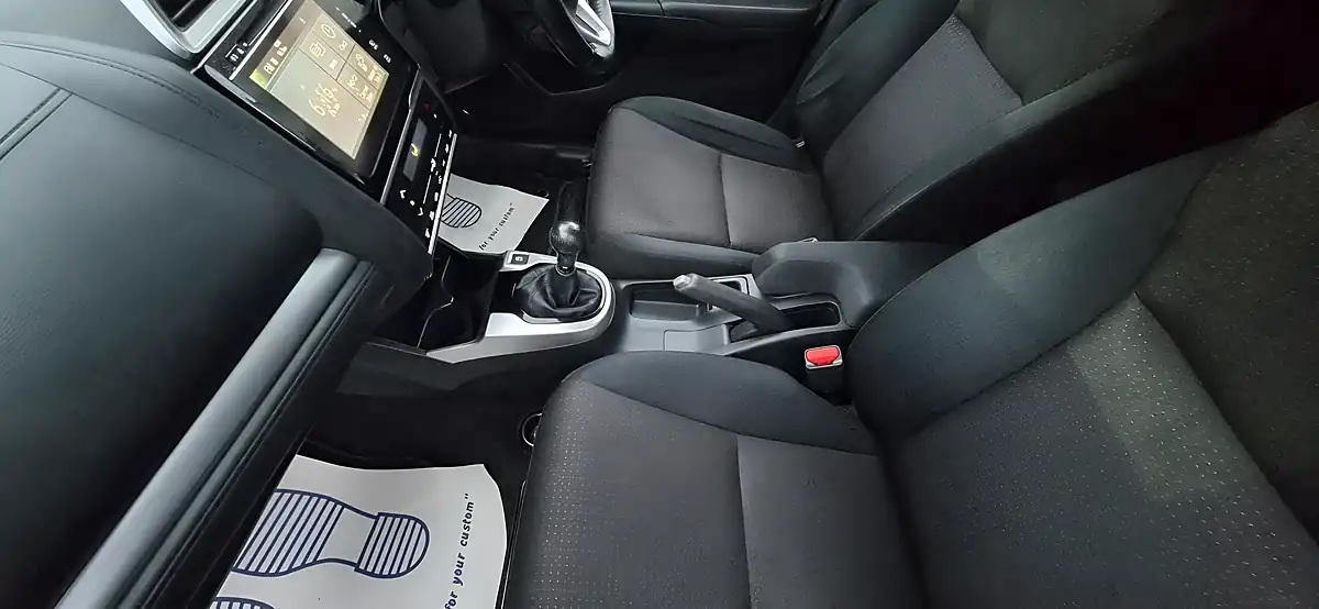 Used 2017 Honda Jazz Ex Black - Interior and Exterior details 18