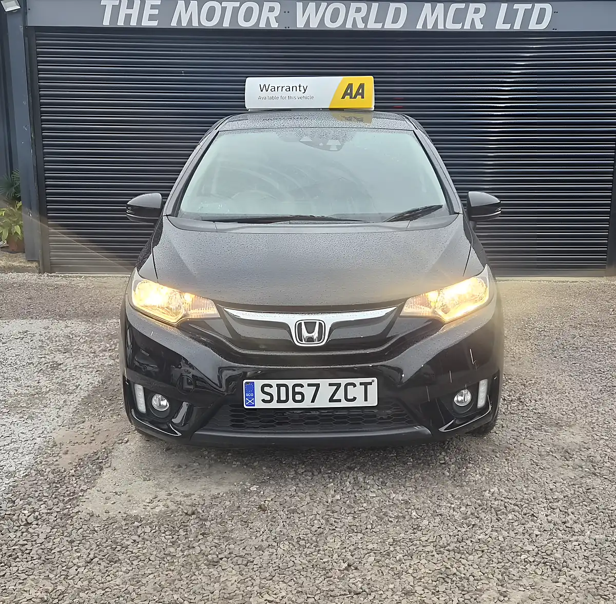 Used 2017 Honda Jazz Ex Black - Interior and Exterior details 2