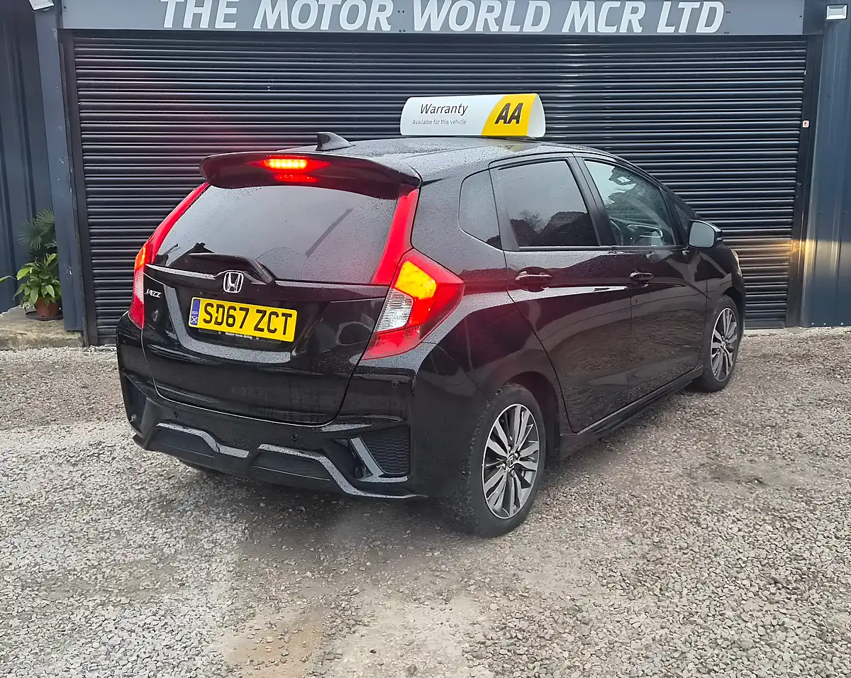 Used 2017 Honda Jazz Ex Black - Interior and Exterior details 4