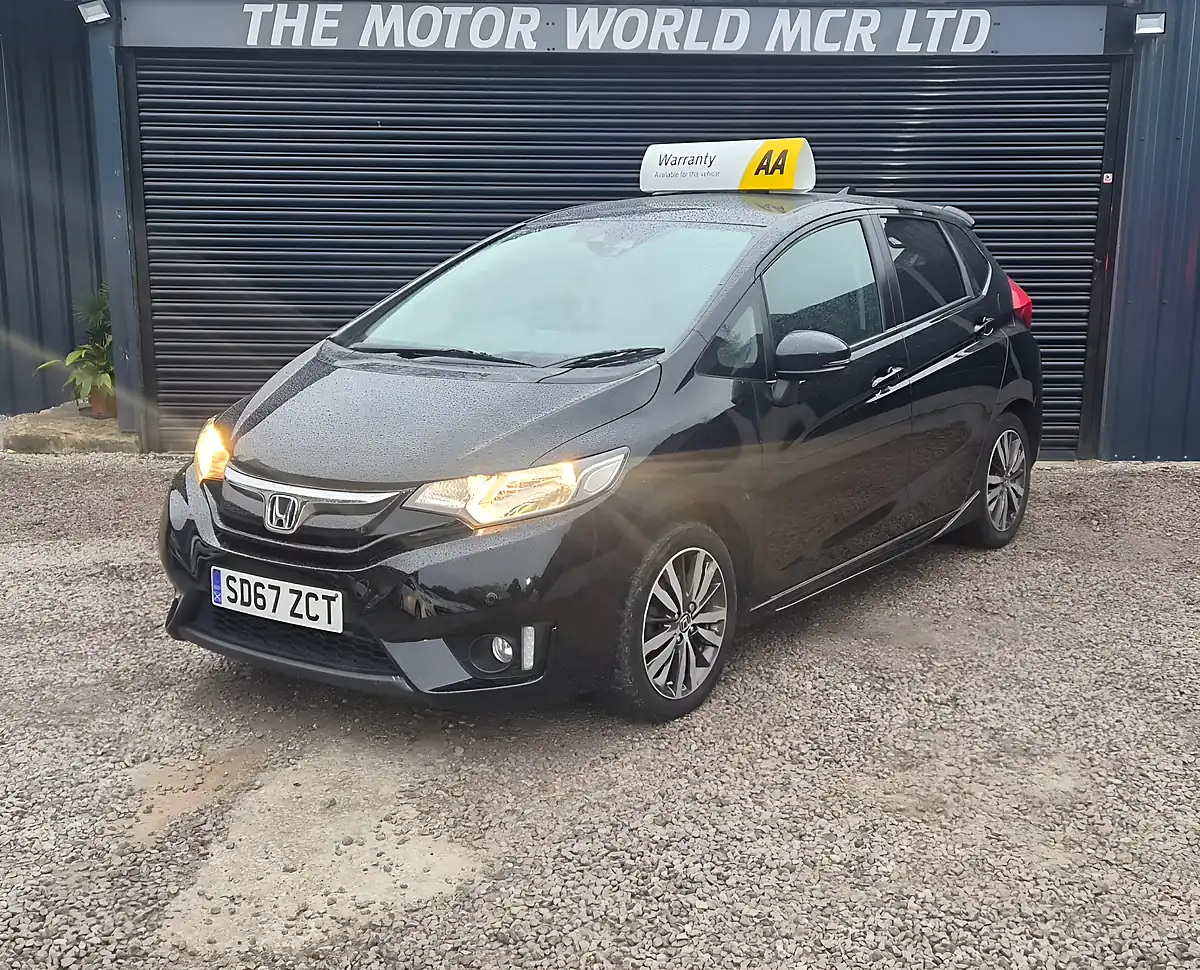 Used 2017 Honda Jazz Ex Black - Interior and Exterior details 8