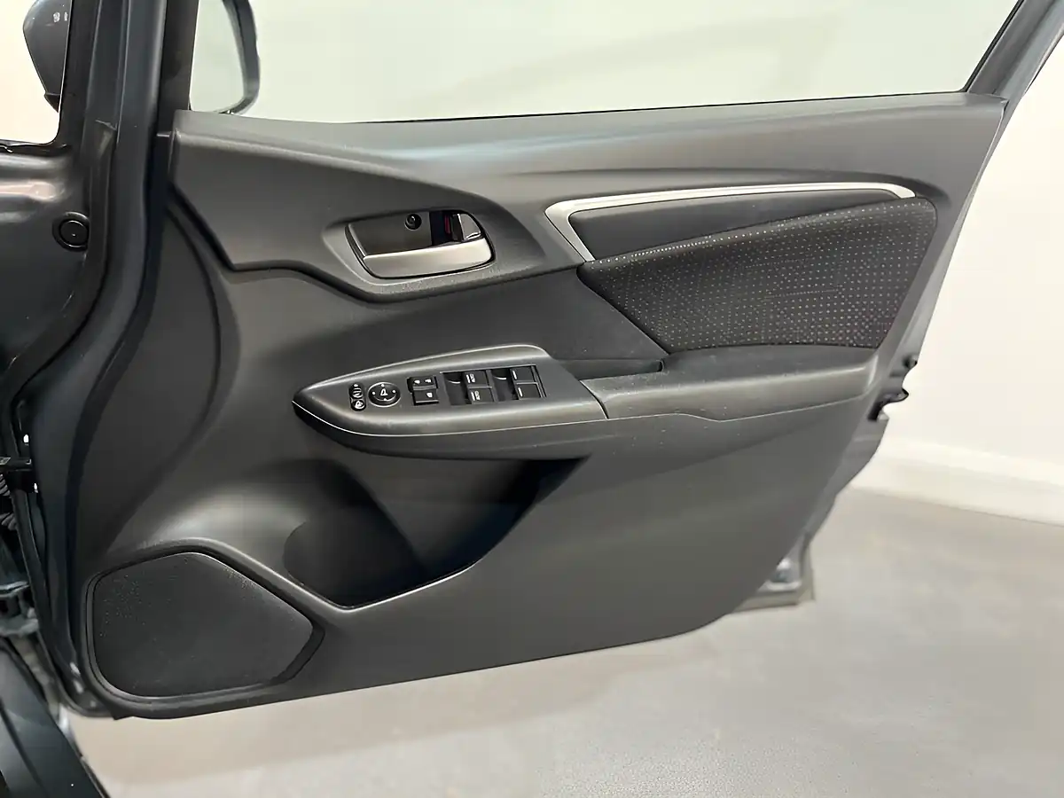 Used 2017 Honda Jazz Ex Grey - Interior and Exterior details 11