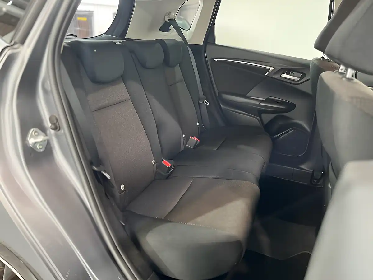 Used 2017 Honda Jazz Ex Grey - Interior and Exterior details 17