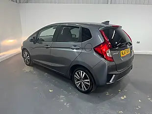 Used 2017 Honda Jazz Ex Grey - Interior and Exterior details 6