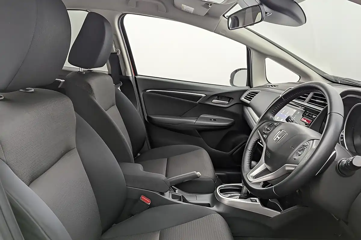 Used 2017 Honda Jazz Ex Navi Orange - Interior and Exterior details 2