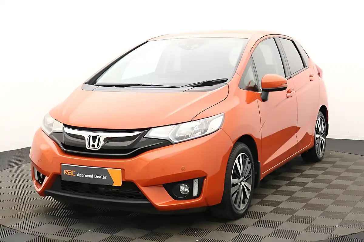 Used 2017 Honda Jazz Ex Navi Orange - Interior and Exterior details 6
