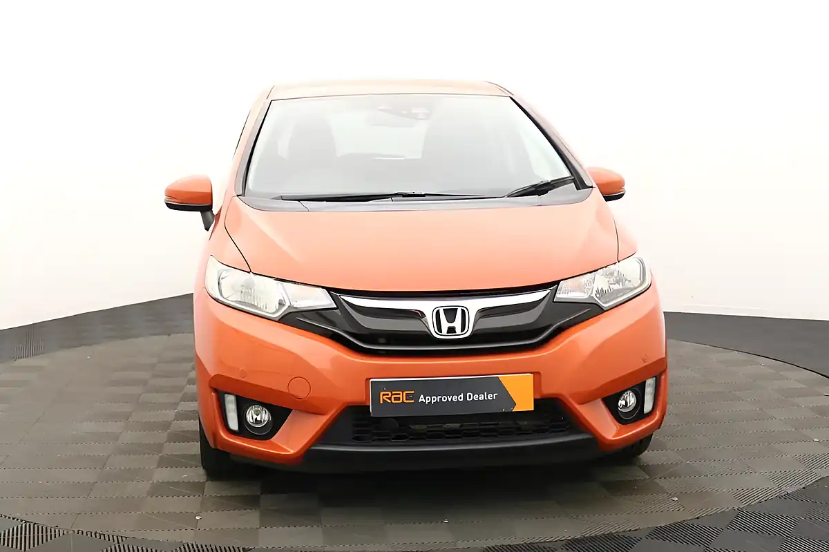 Used 2017 Honda Jazz Ex Navi Orange - Interior and Exterior details 7