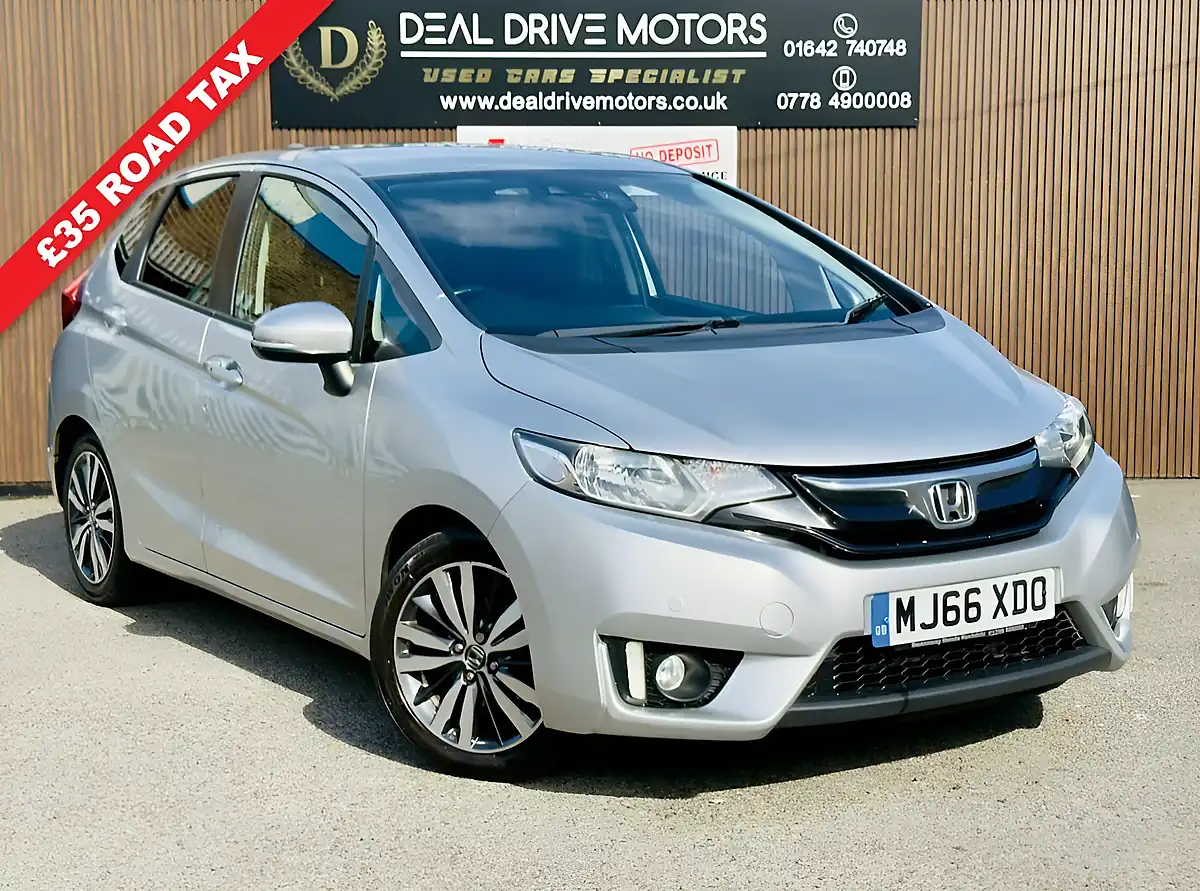Used 2017 Honda Jazz Ex Navi Silver - Front View