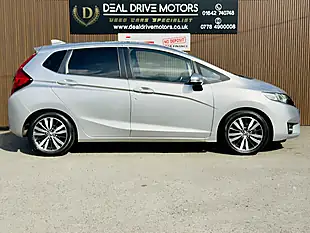 Used 2017 Honda Jazz Ex Navi Silver - Interior and Exterior details 10