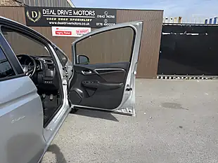 Used 2017 Honda Jazz Ex Navi Silver - Interior and Exterior details 13