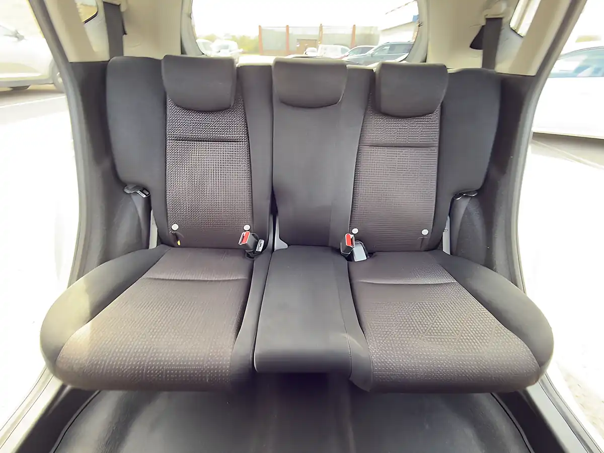 Used 2017 Honda Jazz Ex Navi Silver - Interior and Exterior details 20
