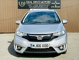 Used 2017 Honda Jazz Ex Navi Silver - Interior and Exterior details 4
