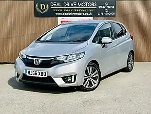 Used 2017 Honda Jazz Ex Navi Silver - Interior and Exterior details 5
