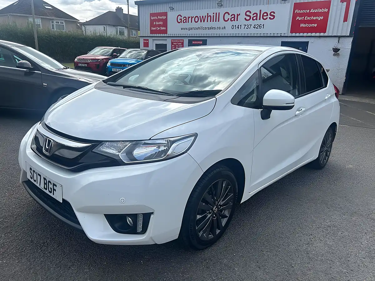 Used 2017 Honda Jazz Ex Navi White - Front View