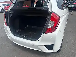 Used 2017 Honda Jazz Ex Navi White - Interior and Exterior details 13