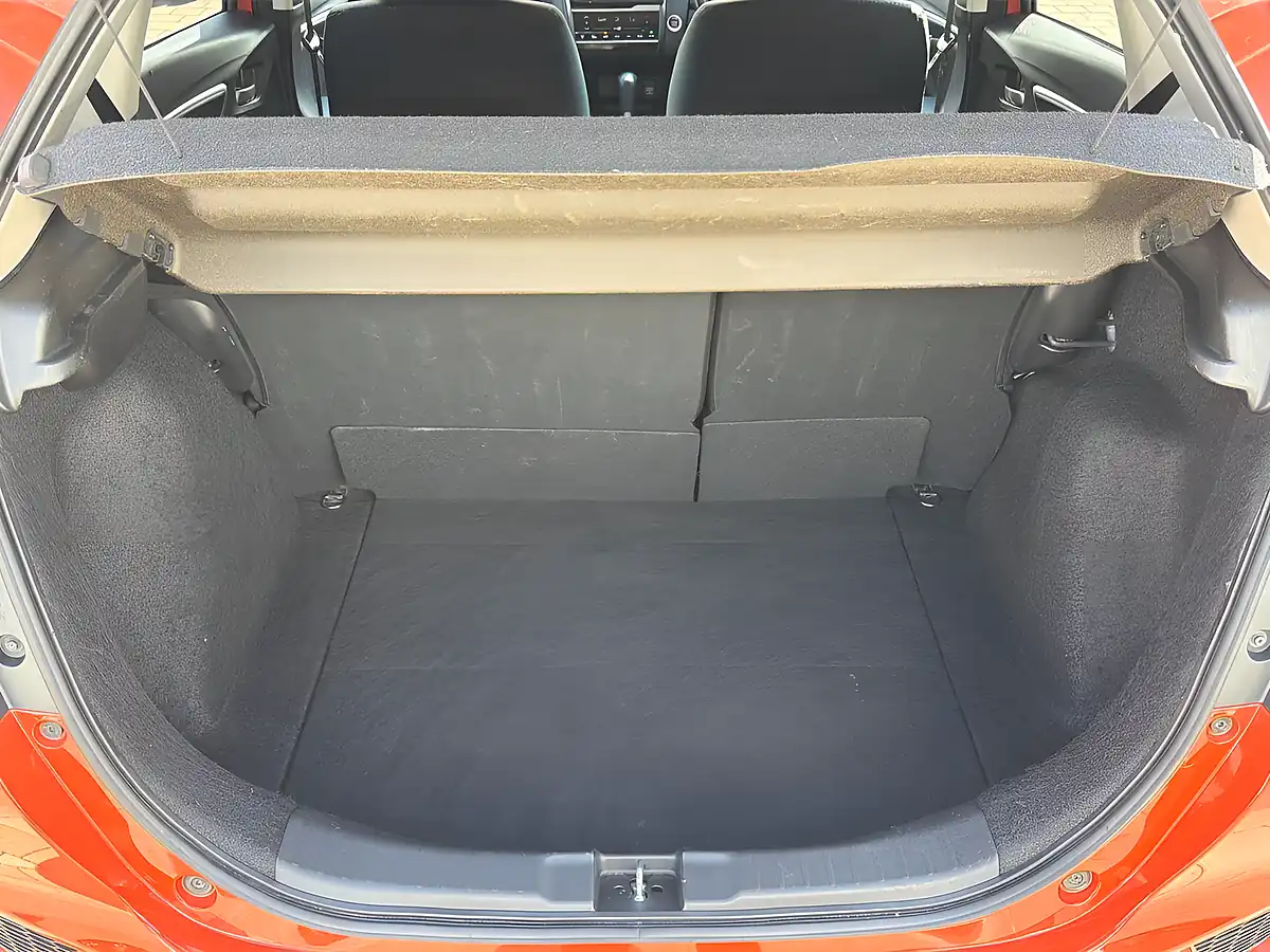 Used 2017 Honda Jazz Ex Orange - Interior and Exterior details 18
