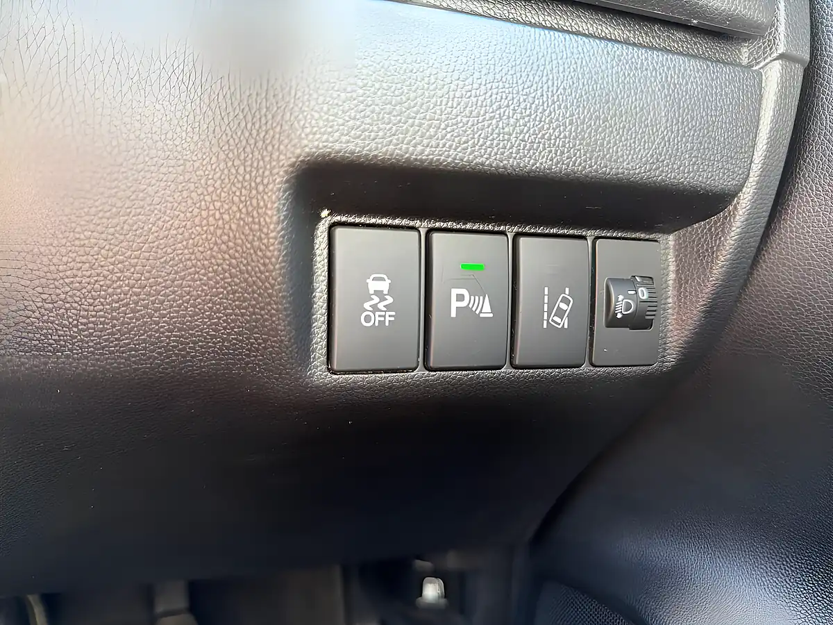 Used 2017 Honda Jazz Ex Orange - Interior and Exterior details 20