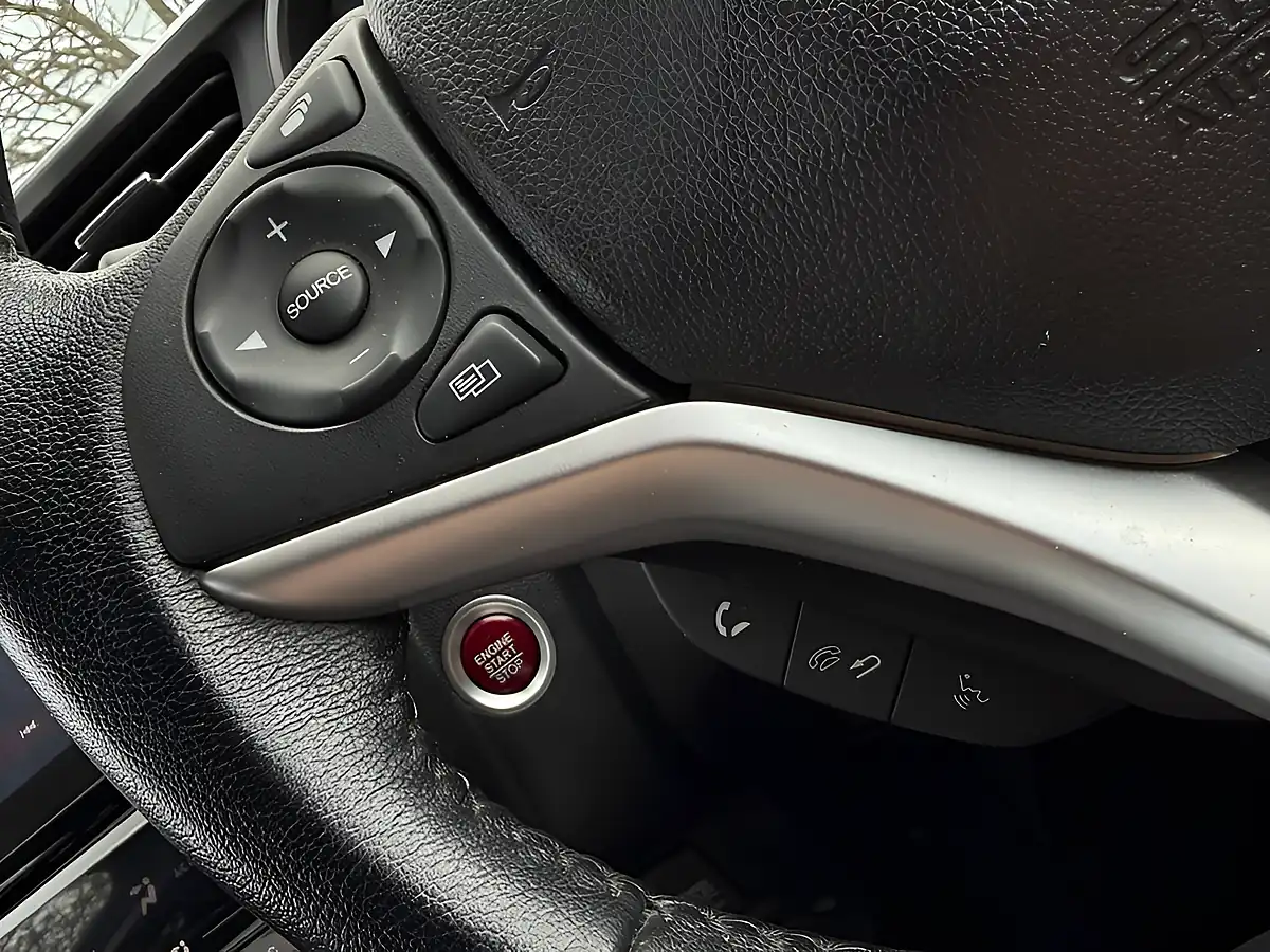 Used 2017 Honda Jazz Ex Red - Interior and Exterior details 12