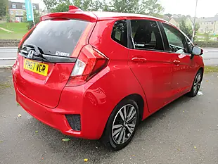 Used 2017 Honda Jazz Ex Red - Interior and Exterior details 5