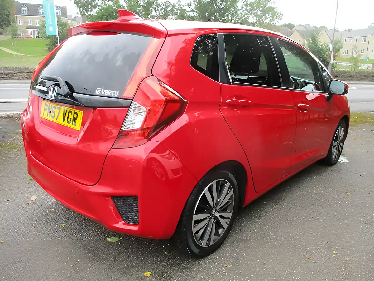 Used 2017 Honda Jazz Ex Red - Interior and Exterior details 5