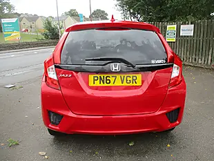 Used 2017 Honda Jazz Ex Red - Interior and Exterior details 6