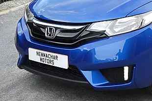 Used 2017 Honda Jazz Se Blue - Interior and Exterior details 6