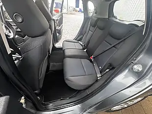 Used 2017 Honda Jazz Se Grey - Interior and Exterior details 16