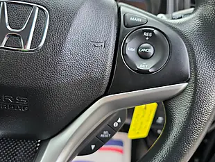 Used 2017 Honda Jazz Se Navi Black - Interior and Exterior details 16