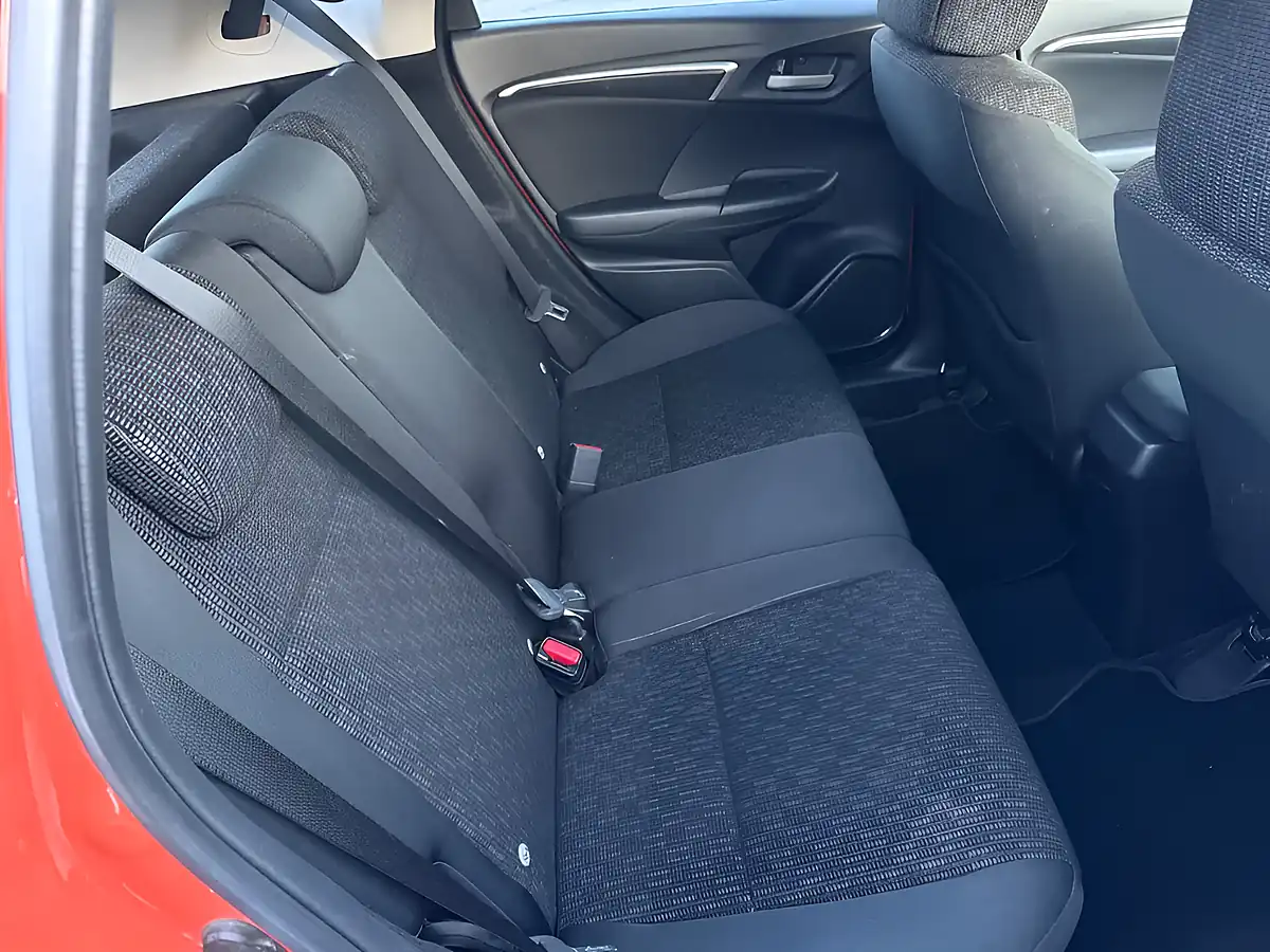 Used 2017 Honda Jazz Se Navi Orange - Interior and Exterior details 11