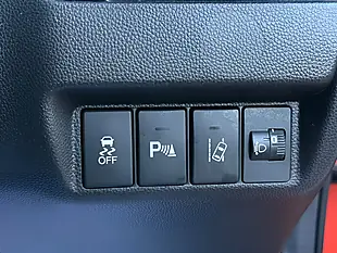 Used 2017 Honda Jazz Se Navi Orange - Interior and Exterior details 13