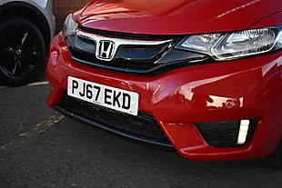 Used 2017 Honda Jazz Se Red - Interior and Exterior details 19