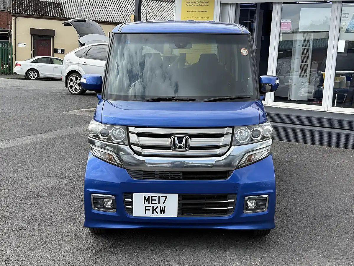 Used 2017 Honda N-Box G Special Edition Ss Package Blue - Interior and Exterior details 8
