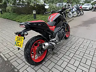 Used 2017 Honda NC750SAH Black - Interior and Exterior details 11