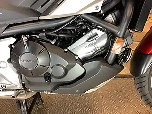 Used 2017 Honda NC750X Red - Interior and Exterior details 14