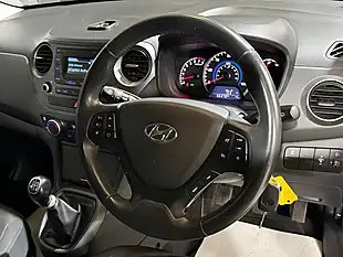 Used 2017 Hyundai I10 Premium Grey - Interior and Exterior details 10