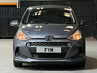 Used 2017 Hyundai I10 Premium Grey - Interior and Exterior details 7