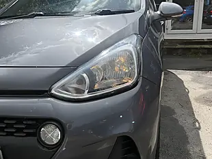 Used 2017 Hyundai I10 Premium Grey - Interior and Exterior details 7