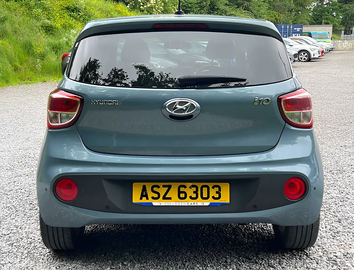 Used 2017 Hyundai i10 Premium Se Aqua Sparkling - Interior and Exterior details 4