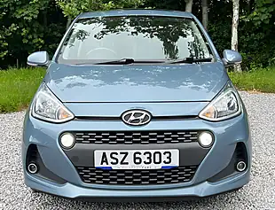 Used 2017 Hyundai i10 Premium Se Aqua Sparkling - Interior and Exterior details 8
